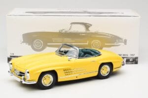 Mercedes 300 SL W198 Roadster Hardtop Signal Yellow Minichamps 1:18 180039044 Metal — billede 9 af 9