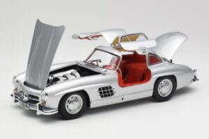 Mercedes 300 SL W198 Gullwing Sølv Metallic Minichamps 1:18 B66040379 Metal — billede 2 af 8