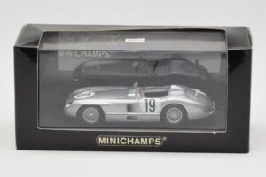 Mercedes 300 SLR #19 P. Levegh / J. Fitch 24 Hours of Le Mans 1955 Minichamps 1:43 432553000 Metal — billede 4 af 4
