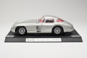 Mercedes 300 SLR Sølv Revell 1:12 08851 Metal — billede 4 af 8