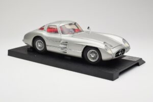 Mercedes 300 SLR Sølv Revell 1:12 08851 Metal — billede 6 af 8