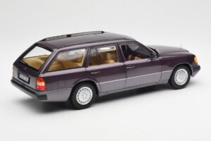 Mercedes 300D S124 T-Model Bornit Forhandlerudgave Norev 1:18 B66040701 Metal — billede 3 af 8