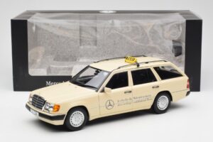 Mercedes 300D S124 T-Model Lys Elfenben Taxi Forhandlerudgave Norev 1:18 B66040702 Metal