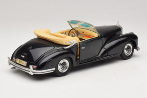 Mercedes 300S Sort Maisto 1:18 52116-P1 Metal — billede 3 af 8