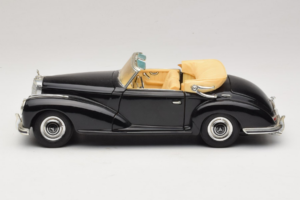 Mercedes 300S Sort Maisto 1:18 52116-P1 Metal — billede 4 af 8
