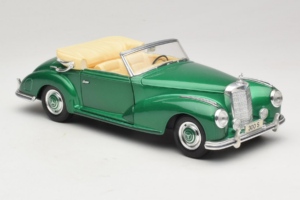 Mercedes 300S Cabriolet Green Metallic Maisto 1:18 52116 Metal — billede 5 af 7