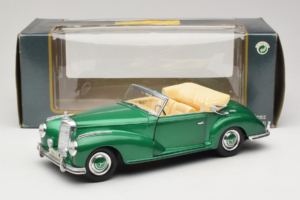 Mercedes 300S Cabriolet Green Metallic Maisto 1:18 52116 Metal — billede 7 af 7