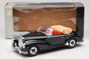Mercedes 300S W188 Roadster Sort Welly 1:18 801-3271398 Metal — billede 8 af 8