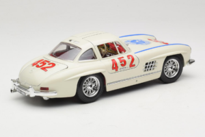 Mercedes 300SL #452 Mille Miglia 1955 Hvid Bburago 1:18 3015-M2 Metal — billede 3 af 8