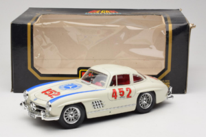 Mercedes 300SL #452 Mille Miglia 1955 Hvid Bburago 1:18 3015-M2 Metal — billede 8 af 8