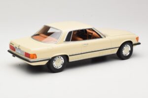 Mercedes 350 SLC C107 Hvid Cult Models 1:18 CML049-1 Metal — billede 2 af 6
