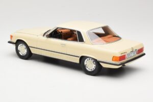 Mercedes 350 SLC C107 Hvid Cult Models 1:18 CML049-1 Metal — billede 5 af 6