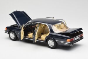 Mercedes 450 SEL 6.9 W116 Mørkeblå Revell 1:18 8956 Metal — billede 5 af 8