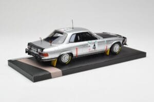 Mercedes 450 SLC 5.0 C107 #4 B. Waldegard / H. Thorszelius Rally Bandama 1979 Minichamps 1:18 107793204 Resin — billede 2 af 6