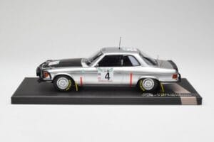 Mercedes 450 SLC 5.0 C107 #4 B. Waldegard / H. Thorszelius Rally Bandama 1979 Minichamps 1:18 107793204 Resin — billede 3 af 6