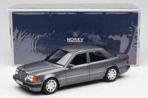 Mercedes 500 E W124 Pearl Grå Norev 1:18 183946 Metal — billede 8 af 8