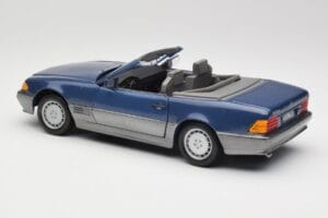 Mercedes SL 500 R129 Nautic Blue Metallic Revell 1:18 8081 Metal — billede 7 af 8