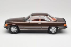Mercedes 500 SLC C107 Beige Metallic KK-Scale 1:18 KKDC180851 Metal — billede 3 af 6