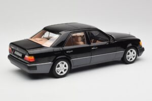 Mercedes 500E W124 Sort Limited Edition Norev 1:18 183949 Metal — billede 3 af 12