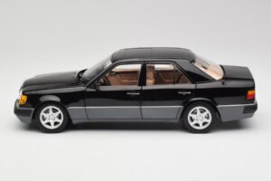 Mercedes 500E W124 Sort Limited Edition Norev 1:18 183949 Metal — billede 4 af 12