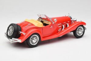 Mercedes 500K Roadster Rød Bburago 1:18 3020 Metal — billede 3 af 8