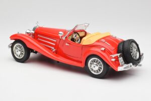 Mercedes 500K Roadster Rød Bburago 1:18 3020 Metal — billede 7 af 8