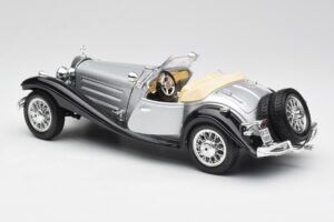 Mercedes 500K Roadster Sølv Bburago 1:18 3020-M1 Metal — billede 5 af 8
