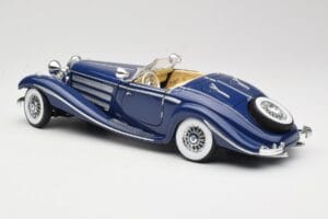 Mercedes 500K Special Roadster Blå Maisto 1:18 56059 Metal — billede 7 af 8