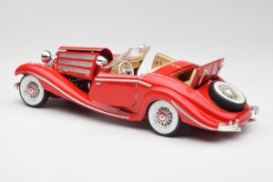 Mercedes 500K Special Roadster Rød Maisto 1:18 56058 Metal — billede 5 af 8
