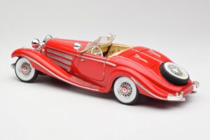 Mercedes 500K Special Roadster Rød Maisto 1:18 56058 Metal — billede 7 af 8