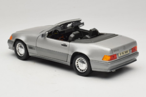 Mercedes 500SL R129 Sølv Tchibo 1:18 TC001 Metal — billede 7 af 8