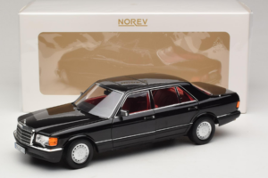 Mercedes 560 SEL W126 Sort Med Rød Interiør Norev 1:18 183788 Metal — billede 2 af 8