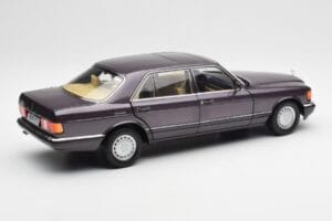 Mercedes 560 SEL W126 Lilla Metallic Norev 1:18 183544 Metal — billede 3 af 8