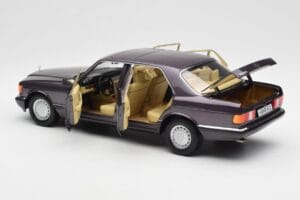 Mercedes 560 SEL W126 Lilla Metallic Norev 1:18 183544 Metal — billede 5 af 8