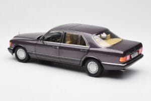 Mercedes 560 SEL W126 Lilla Metallic Norev 1:18 183544 Metal — billede 7 af 8