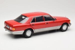 Mercedes 560 SEL W126 Rød Norev 1:18 183463 Metal — billede 3 af 8