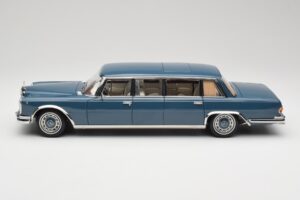 Mercedes 600 Pullman W100 Blå NZG 1:18 B66040707 Metal — billede 4 af 8