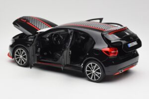 Mercedes A-Class W176 AMG Sort Norev 1:18 183596 Metal — billede 5 af 8