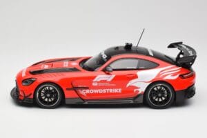 Mercedes AMG GT Black Series C190 Safety Car F1 2023 Minichamps 1:18 155032091 Metal — billede 3 af 6