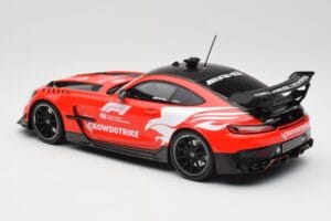 Mercedes AMG GT Black Series C190 Safety Car F1 2023 Minichamps 1:18 155032091 Metal — billede 5 af 6