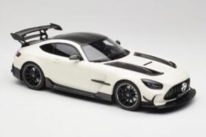Mercedes AMG GT C190 Black Series Designo Diamond Hvid Metallic Minichamps 1:18 155032022 Metal — billede 4 af 6
