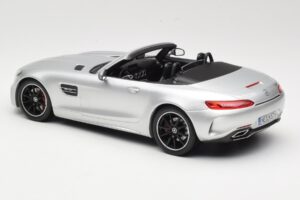 Mercedes AMG GT C Roadster R190 Sølv Norev 1:18 183453 Metal — billede 5 af 6