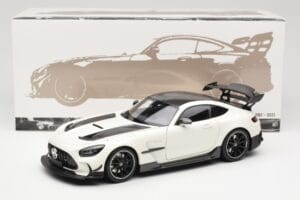 Mercedes AMG GT C190 Black Series Diamond White Metallic Minichamps 1:18 110032020 Metal — billede 8 af 8