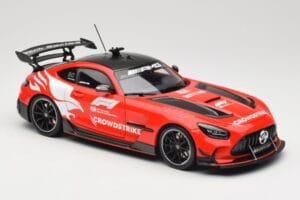 Mercedes AMG GT C190 Black Series Safety Car F1 2024 Minichamps 1:18 110032090 Metal — billede 6 af 8