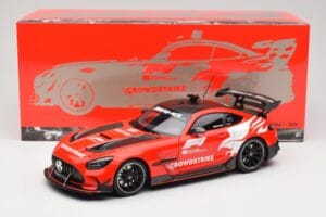 Mercedes AMG GT C190 Black Series Safety Car F1 2024 Minichamps 1:18 110032090 Metal — billede 8 af 8
