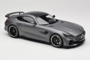 Mercedes AMG GT R C190 Mat Grå Metallic Minichamps 1:18 155036026 Metal — billede 4 af 6