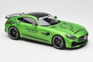 Mercedes AMG GT R C190 Ringtaxi Minichamps 1:18 155036091 Metal — billede 4 af 6