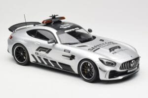 Mercedes AMG GT R C190 Safety Car F1 2019 Minichamps 1:18 155036090 Metal — billede 4 af 6