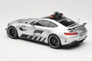 Mercedes AMG GT R C190 Safety Car F1 2019 Minichamps 1:18 155036090 Metal — billede 5 af 6