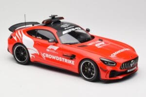 Mercedes AMG GT R C190 Safety Car F1 2021 Minichamps 1:18 155036095 Metal — billede 4 af 6
